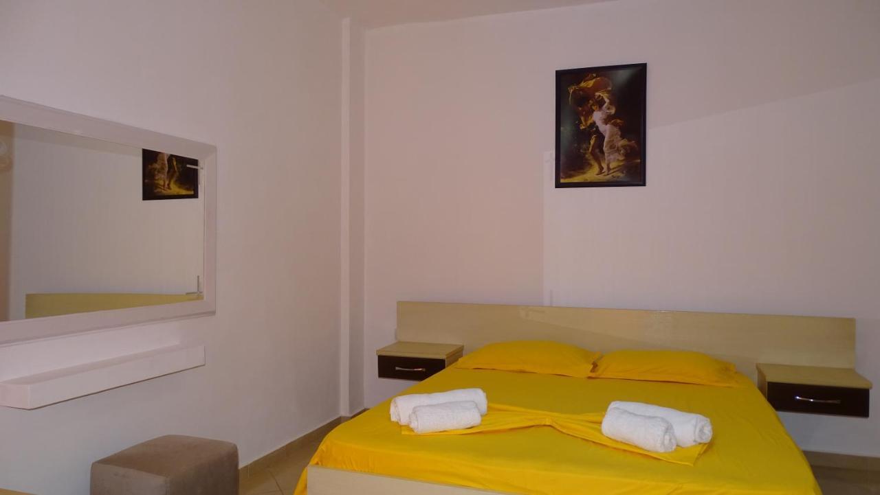 Appart hôtel Hotel Arsenal Ksamil